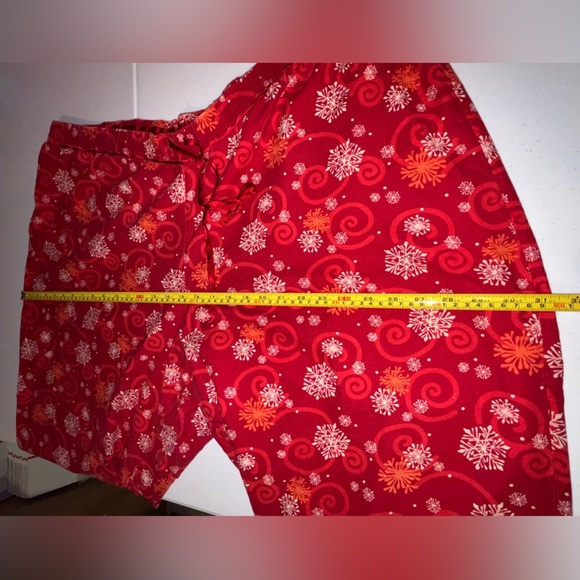 Cacique Women’s Red Snowflake flannel bottoms - Picture 10 of 12
